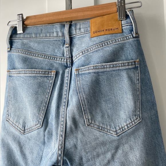 Denim Forum Light Blue High Rise Jeans - Picture 5 of 6